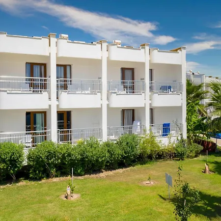 Labranda Lebedos Princess فندق سفيريهيسار