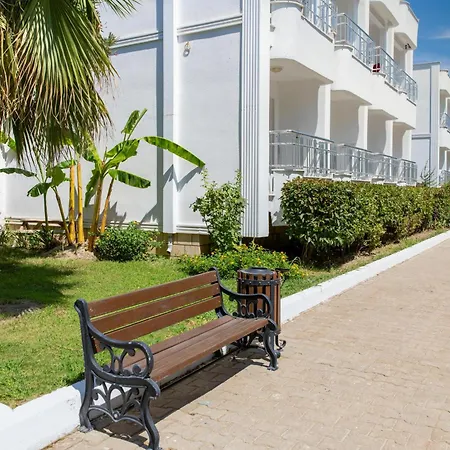 Labranda Lebedos Princess فندق سفيريهيسار